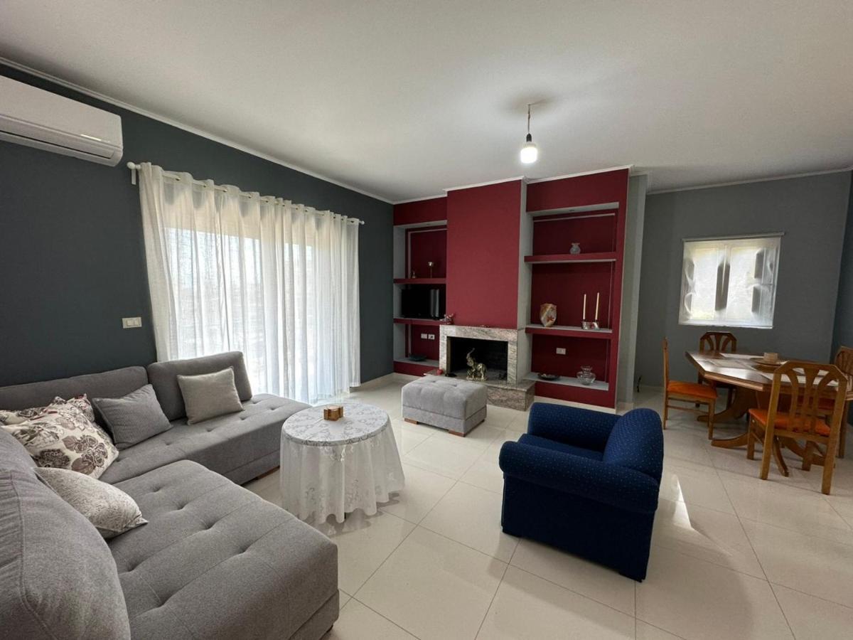 Comfy Hill Apartments ساراندا المظهر الخارجي الصورة