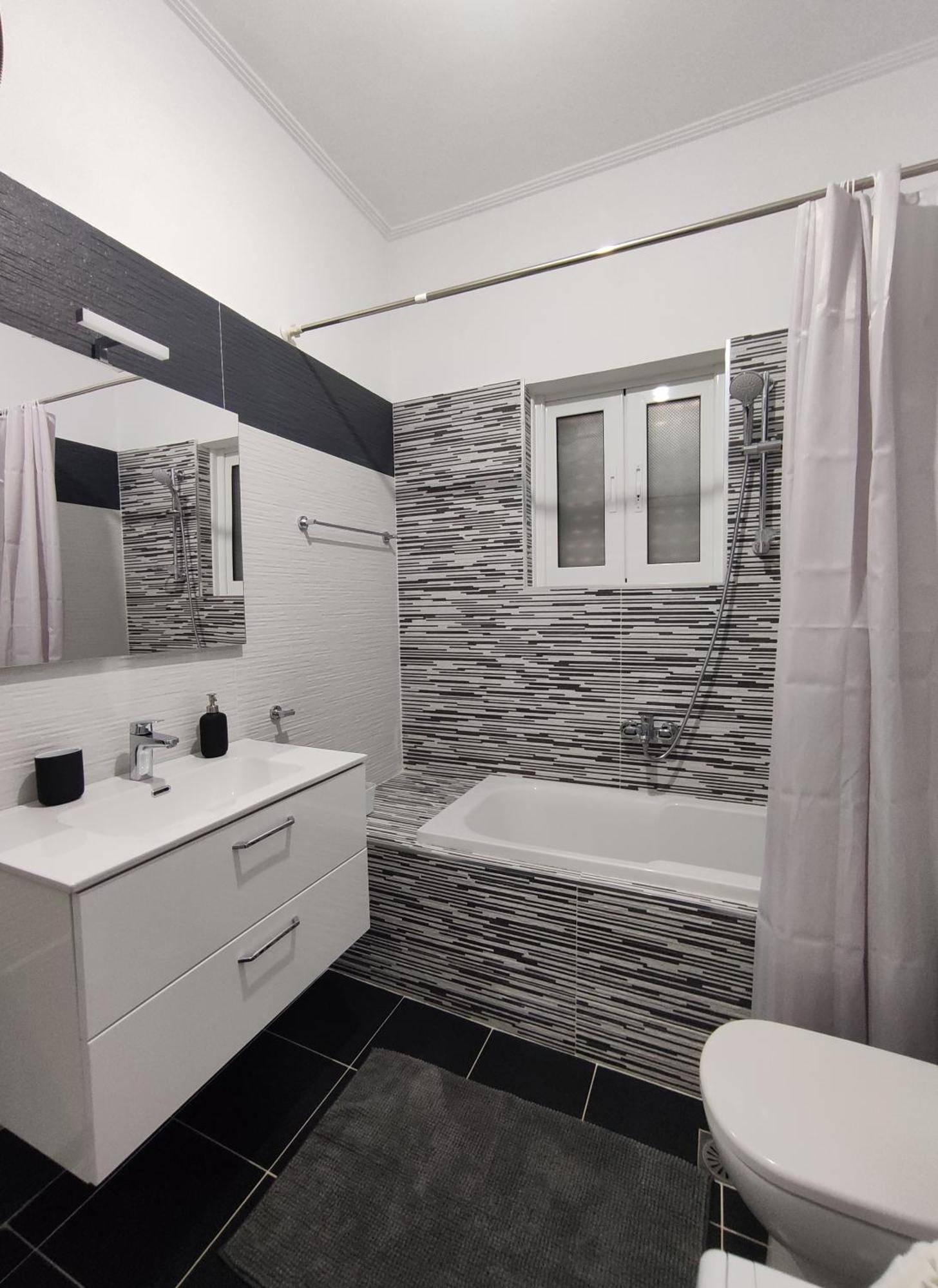Comfy Hill Apartments ساراندا المظهر الخارجي الصورة